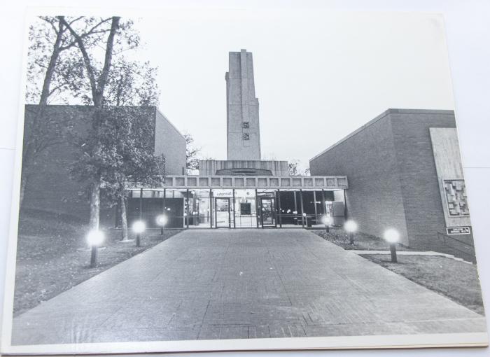 #SCI50th: Des Moines women envision a science center